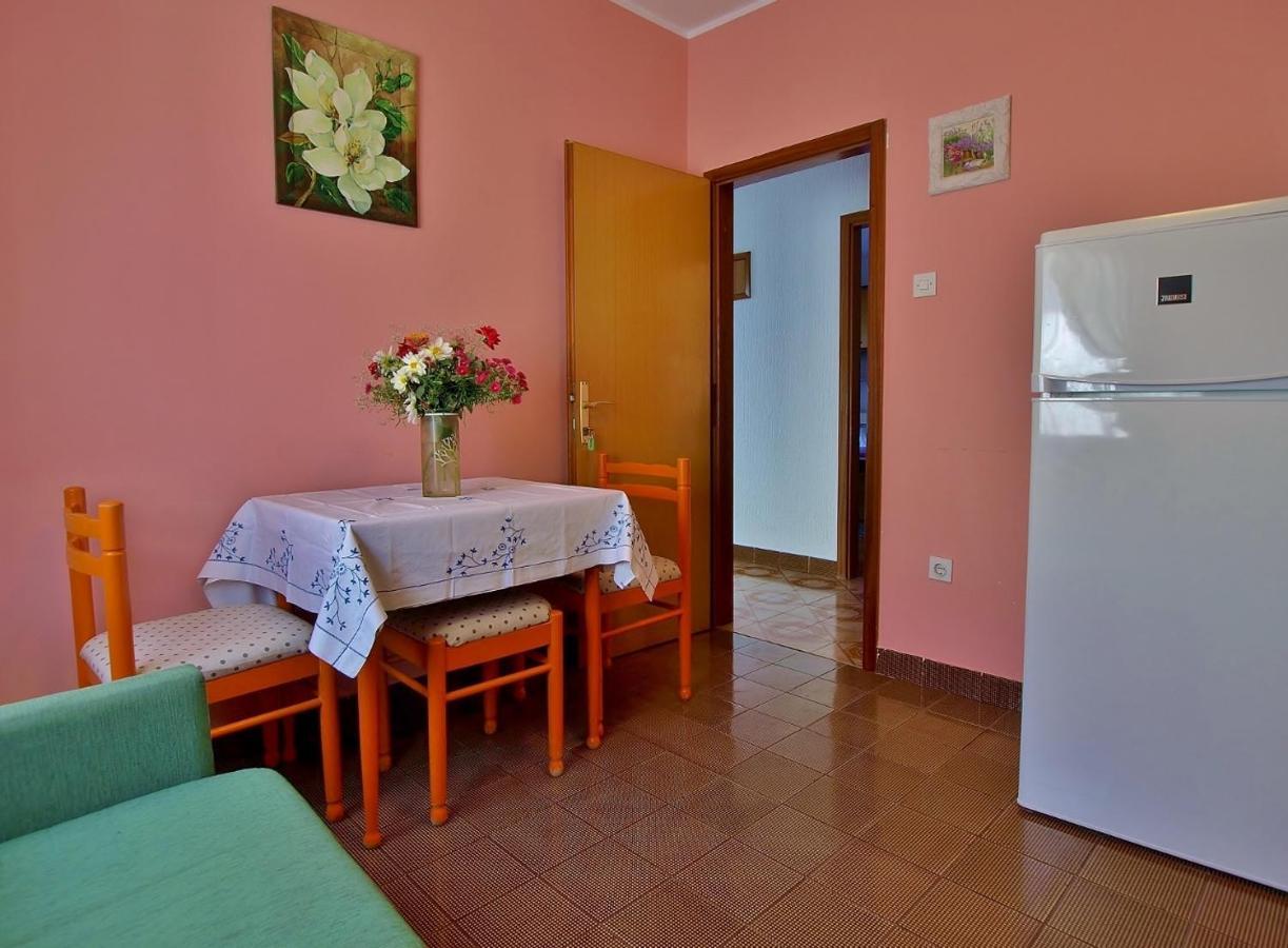 Apartments By The Sea Supetarska Draga - Donja, Rab - 4954 Exterior photo